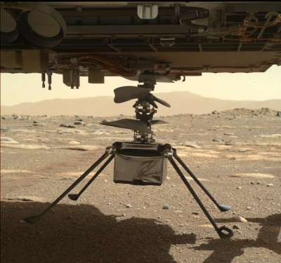 صورة التقطها المسبار برسيفرنس على سطح المريخ. استكشاف المريخ